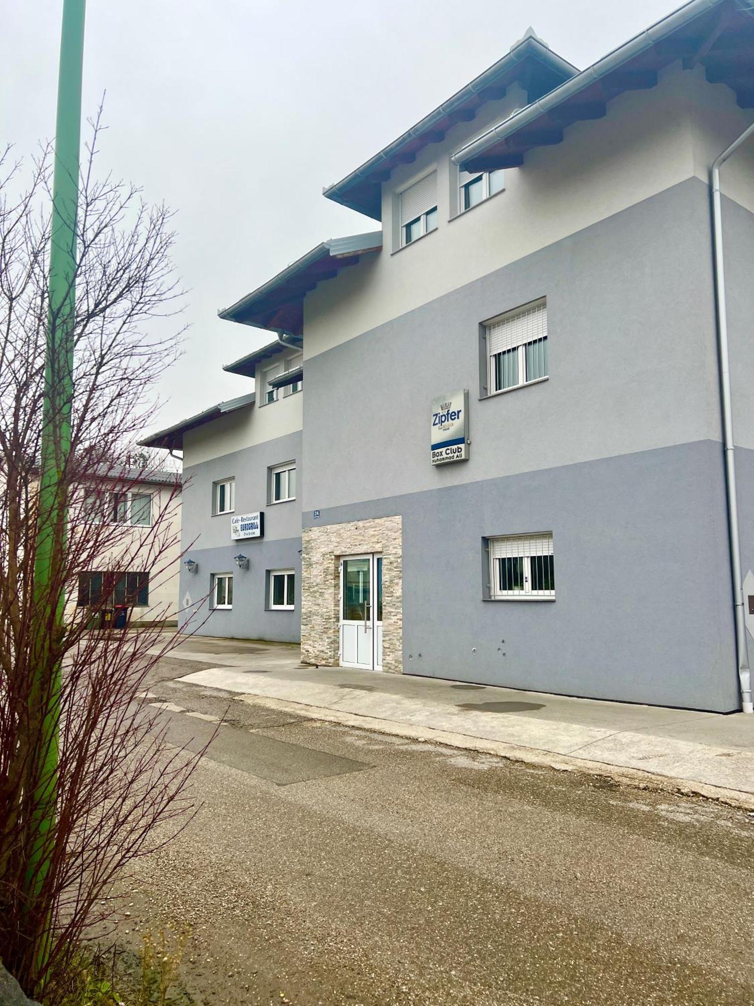 Eurogrill Attnang Apartment Exterior foto